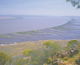 Five Rivers Lookout - Restaurant Gold Coast 0