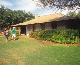 Russ Cottage - Restaurant Gold Coast 0
