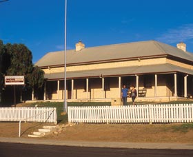 Irwin District Museum - Restaurant Gold Coast 0