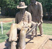 Russian Jack Memorial - Restaurant Gold Coast