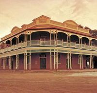 State Hotel - Restaurant Gold Coast
