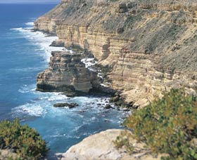 Island Rock And Natural Bridge - Restaurant Gold Coast 0