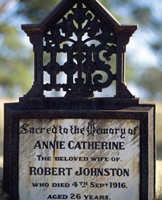 Old Southern Cross Cemetery - Restaurant Gold Coast 0