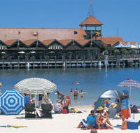 Sorrento Beach - Restaurant Gold Coast