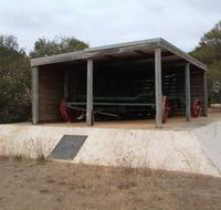 Monument To Soldier Settlement Scheme - Restaurant Gold Coast