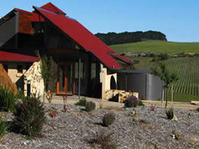 Parri Estate Mount Compass Cellar Door - Restaurant Gold Coast 0