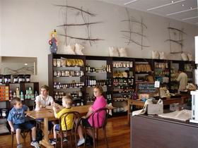 Blond Coffee And Store - Restaurant Gold Coast 0