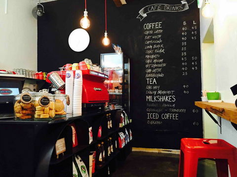 Melbas Chocolate & Confectionary - Restaurant Gold Coast 1