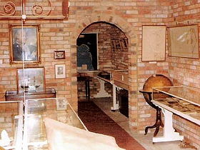 Bligh Museum Of Pacific Exploration - Restaurant Gold Coast 0