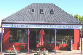 3 Windows Gallery - Restaurant Gold Coast 0