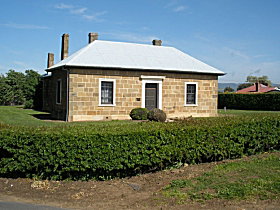 Oatlands Court House - Restaurant Gold Coast 0