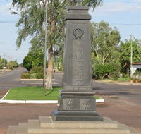 Winton War Memorial - Restaurant Gold Coast
