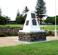 Dunwich War Memorial - Restaurant Gold Coast
