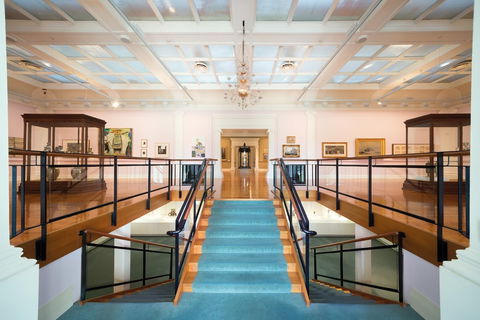 Geelong Gallery - Restaurant Gold Coast 3