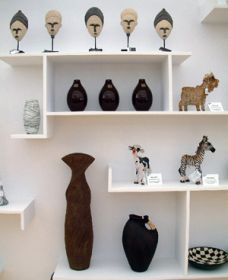 Swinging Swaggy Pottery, Gift Ware And Cafe - Restaurant Gold Coast 0