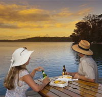 Kayaking on Tuross Lake - Restaurant Gold Coast