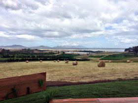 The Hazards Vineyard - Devil's Corner - Restaurant Gold Coast 0