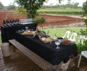 Toppers Mountain Wines - Restaurant Gold Coast 1