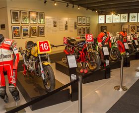 Phillip Island Grand Prix Circuit Visitor Centre - Restaurant Gold Coast 4