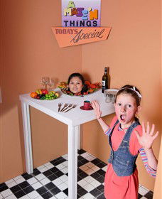 A Maze'N Things - Restaurant Gold Coast 1