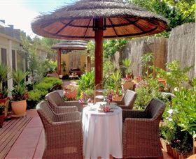 The Well Retreat - Day Spa And Teahouse - Restaurant Gold Coast 0