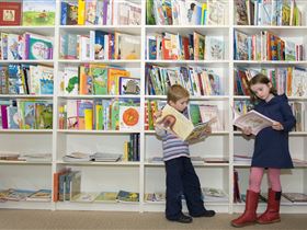 Matilda Bookshop - Restaurant Gold Coast 1