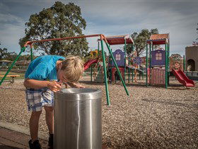 Yankalilla Lions Youth Park - Restaurant Gold Coast 2