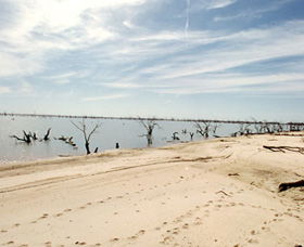 Lake Victoria - Restaurant Gold Coast 1