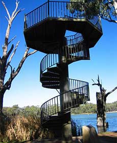 Darling And Murray River Junction And Viewing Tower - Restaurant Gold Coast 1