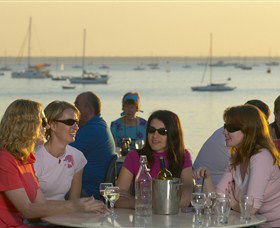 Darwin Trailer Boat Club - Restaurant Gold Coast 1