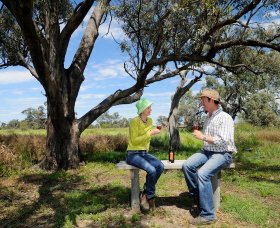 Restdown Wines And Walking Trail - Restaurant Gold Coast 0