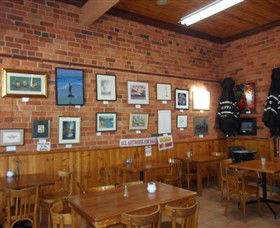 Breretons Bakery And Coffee Lounge - Restaurant Gold Coast 1