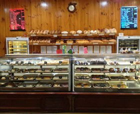 Strathy Hot Bread - Restaurant Gold Coast 0