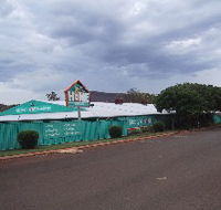 Muzzys Hardware - Restaurant Gold Coast
