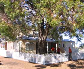 Australian Inland Mission Hospital - Restaurant Gold Coast 0