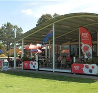 Submarine Cafe - Restaurant Gold Coast