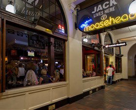 Mooseheads Bar And Nightclub - Restaurant Gold Coast 0