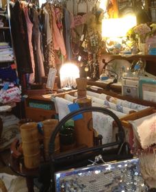 Mountain Blue Vintage Linen - Restaurant Gold Coast 6