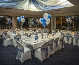 Wentworth Falls Country Club - Restaurant Gold Coast 1