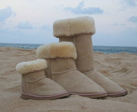 Blue Mountains Ugg Boots - Restaurant Gold Coast 0