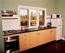 Upper Reach Winery And Cellar Door - Restaurant Gold Coast 2