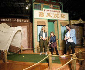 Mega Mini Golf - Restaurant Gold Coast 4