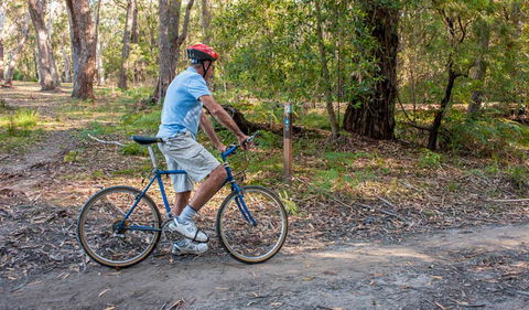 Monument Beach Ride From Bendalong - Restaurant Gold Coast 0