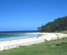 Mollymook Beach - Restaurant Gold Coast 2