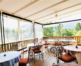 Blue Knob Hall Gallery And Cafe - Restaurant Gold Coast 3