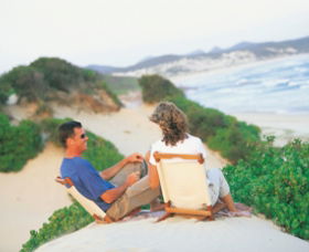 Anna Bay Beach - Restaurant Gold Coast 0
