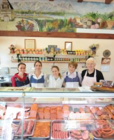 Mentges Master Meats - Restaurant Gold Coast 0
