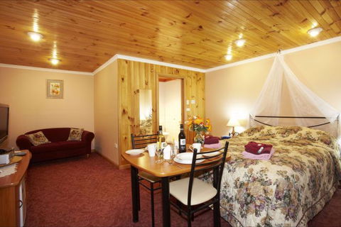 NorthEast Restawhile Bed And Breakfast - Restaurant Gold Coast 10