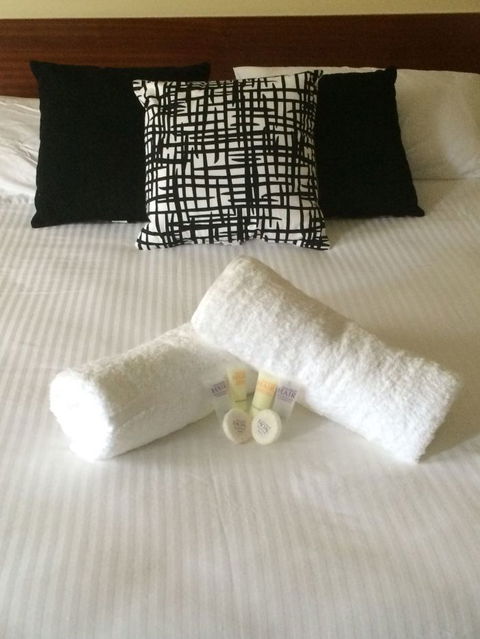 Town House Motor Inn - Restaurant Gold Coast 1