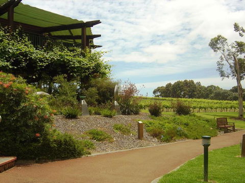 Margaret River, Caves, Wine And Cape Leeuwin Lighthouse Tour From Perth - Restaurant Gold Coast 2